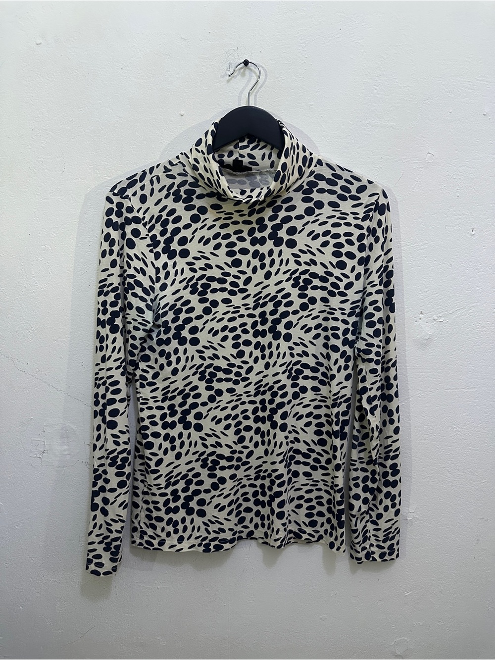 J.Crew Women’s M Long Sleeve Mock Neck Abstract Dot Print Top White Navy